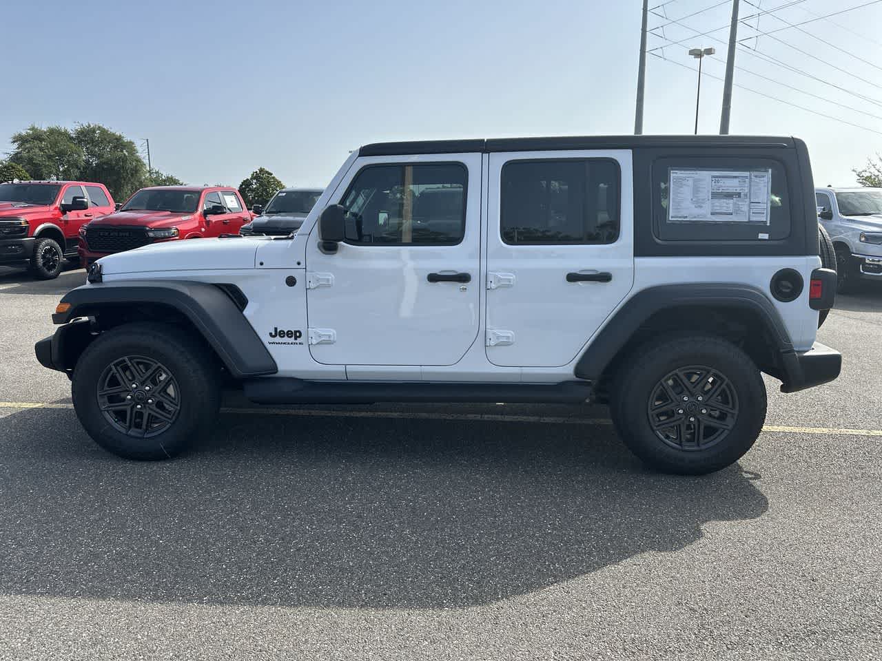 Jeep Wrangler 2026 WRANGLER 4 PUERTAS SPORT S
