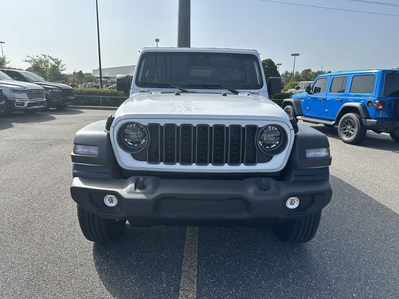 Jeep Wrangler 2026 WRANGLER 4 PUERTAS SPORT S