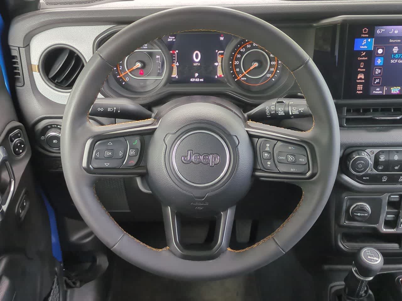 Jeep Wrangler Sport S de 4 puertas y tracción 4x4, 2024