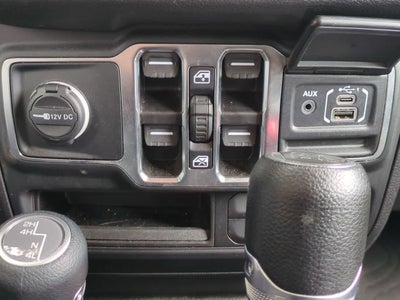 Jeep Wrangler Sport S de 4 puertas y tracción 4x4, 2024