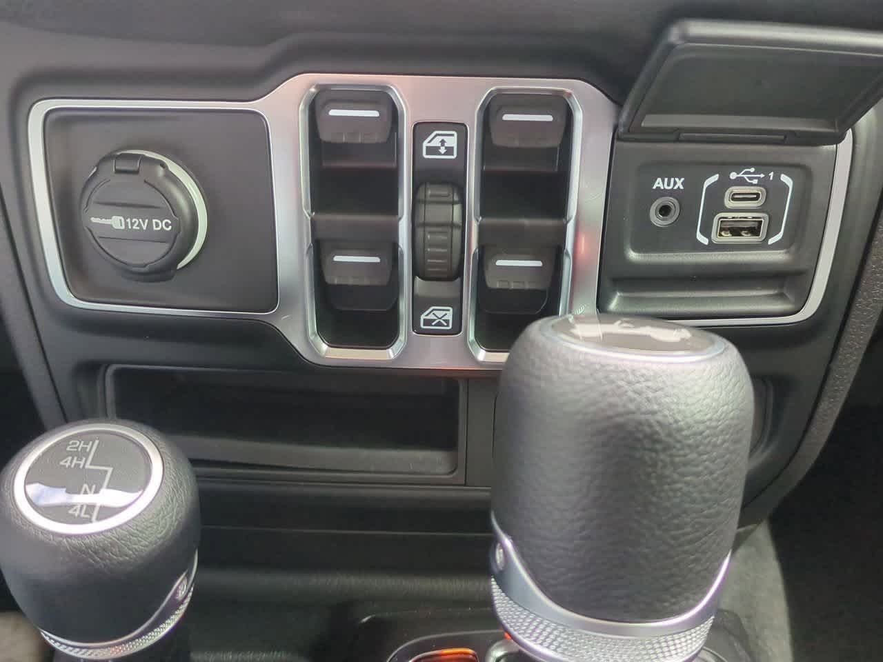 2025 Jeep Wrangler WRANGLER 4-DOOR SPORT