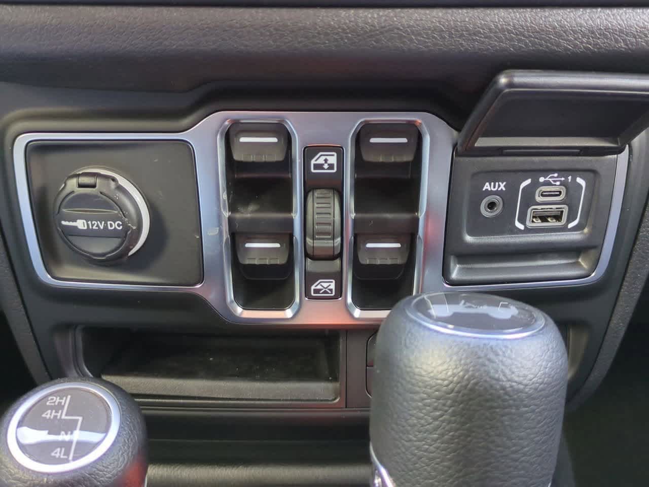 2025 Jeep Wrangler WRANGLER 4-DOOR SPORT