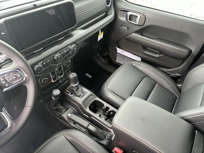 Jeep Wrangler 2027 WRANGLER DE 4 PUERTAS SAHARA