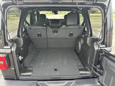 Jeep Wrangler 2027 WRANGLER DE 4 PUERTAS SAHARA