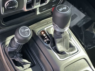 Jeep Wrangler 2027 WRANGLER DE 4 PUERTAS SAHARA