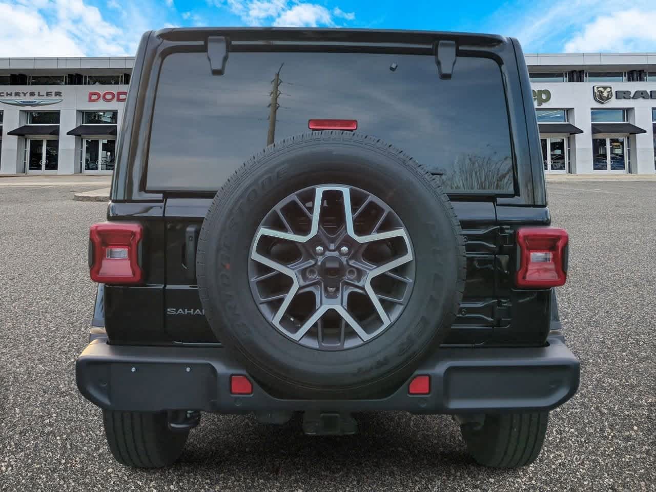 2026 Jeep Wrangler WRANGLER 4-DOOR SAHARA