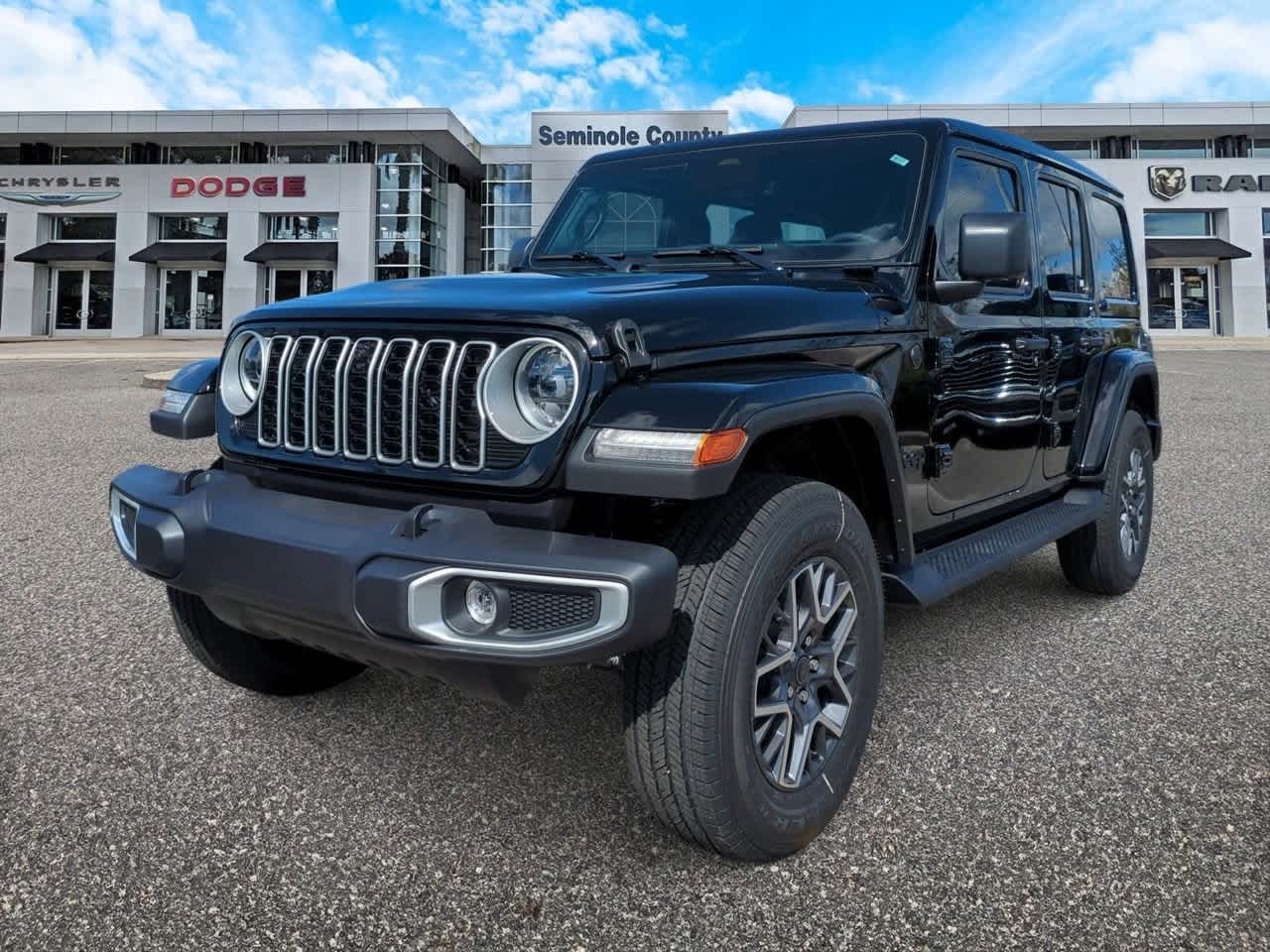 2025 Jeep Wrangler WRANGLER 4-DOOR SAHARA