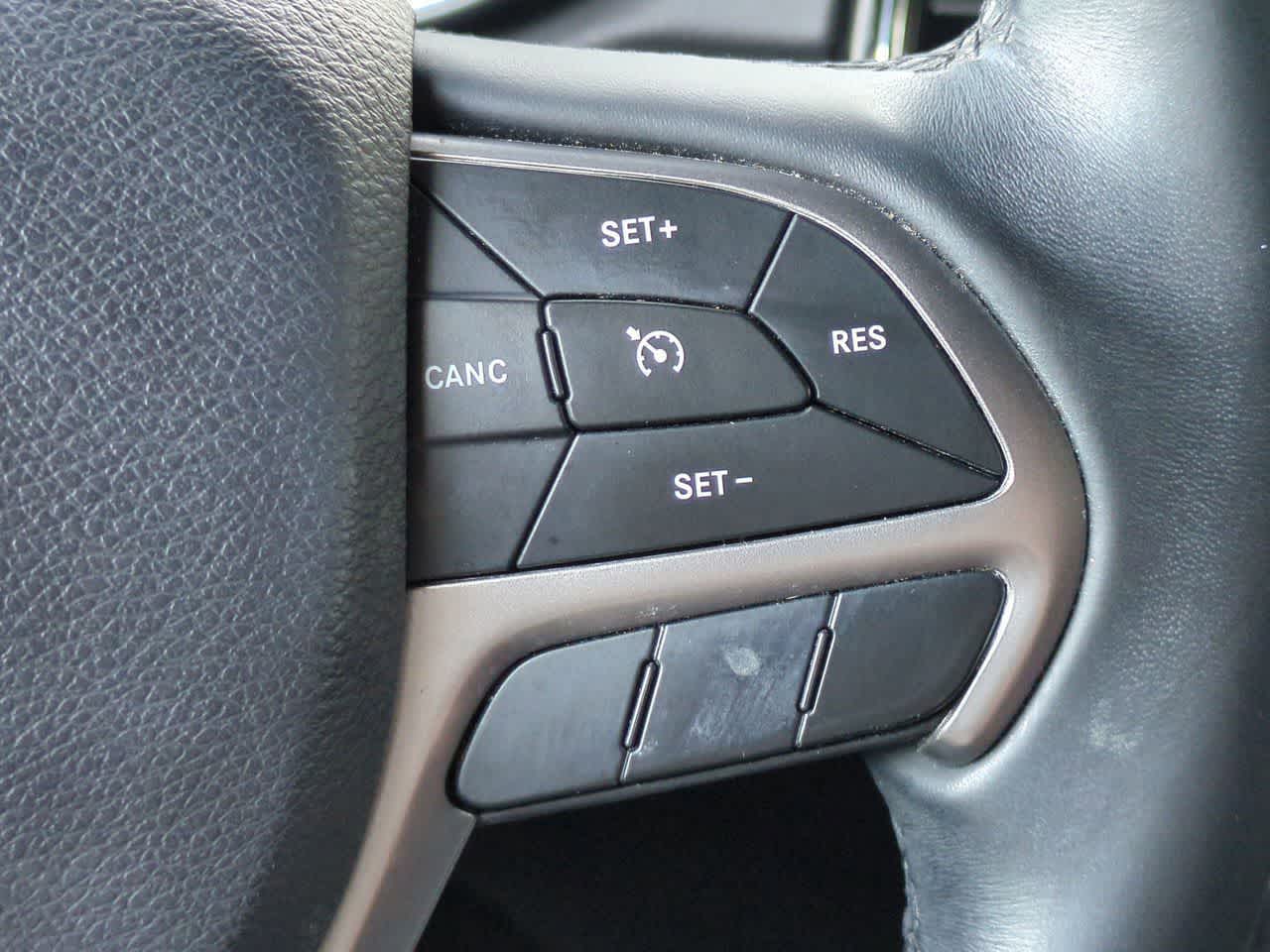 Jeep Grand Cherokee Laredo E 4x2 2019