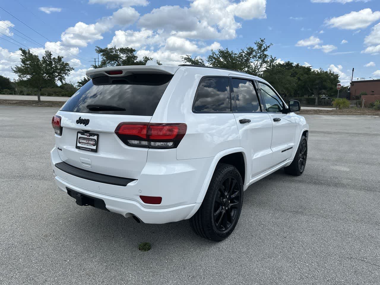Jeep Grand Cherokee Laredo X 4x4 2021