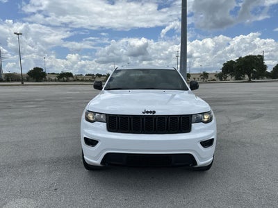 Jeep Grand Cherokee Laredo X 4x4 2021