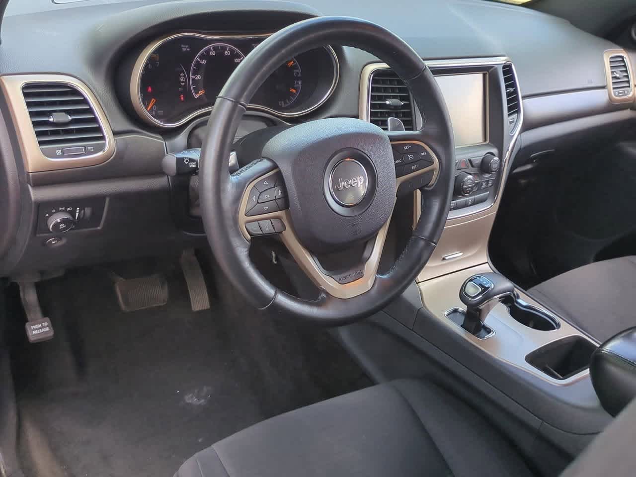 Jeep Grand Cherokee Laredo 2015