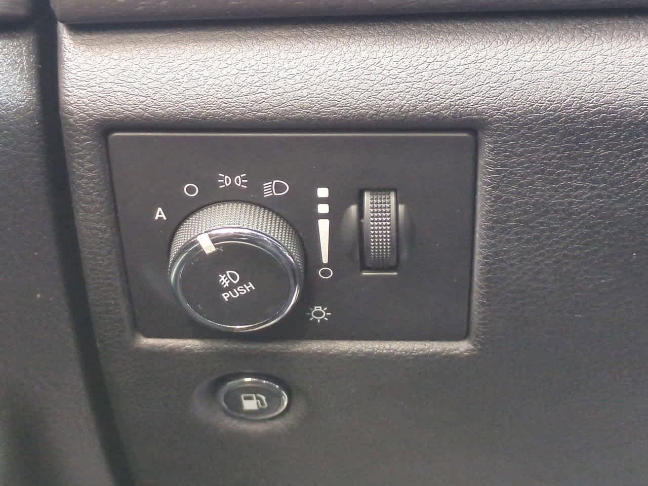 Jeep Grand Cherokee Laredo 2015