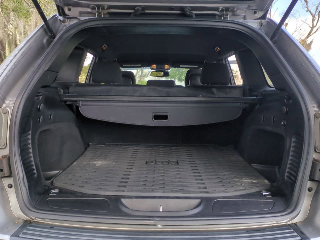 Jeep Grand Cherokee Laredo 2015