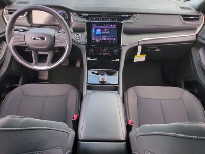 2025 Jeep Grand Cherokee GRAND CHEROKEE LAREDO 4X2