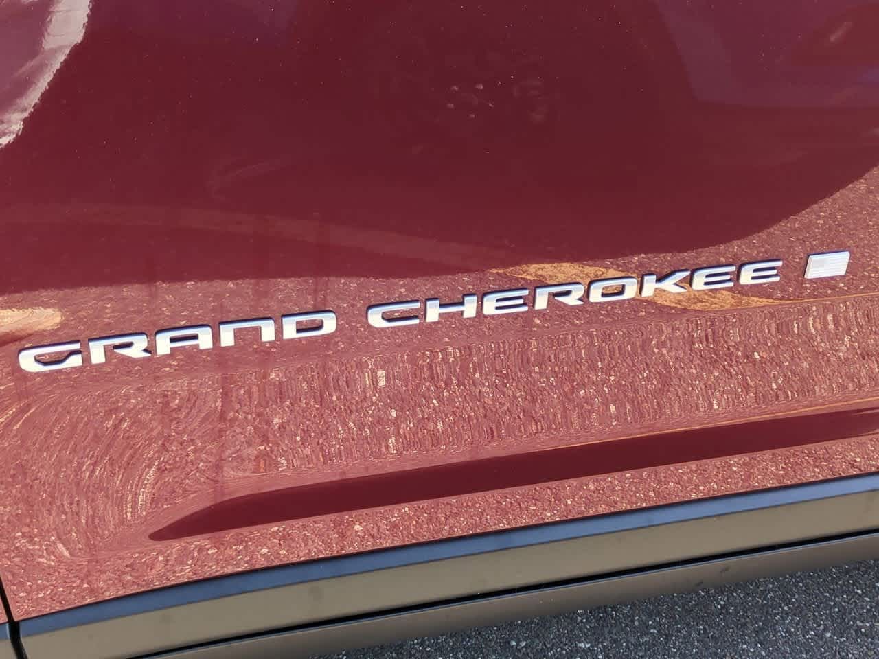 2025 Jeep Grand Cherokee GRAND CHEROKEE LAREDO X 4X2