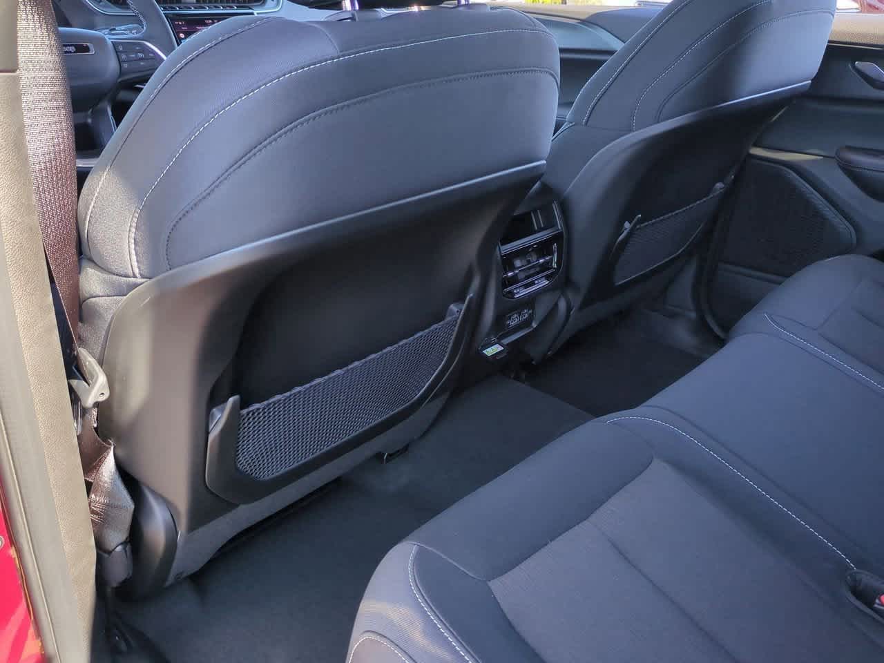 2025 Jeep Grand Cherokee GRAND CHEROKEE LAREDO X 4X2