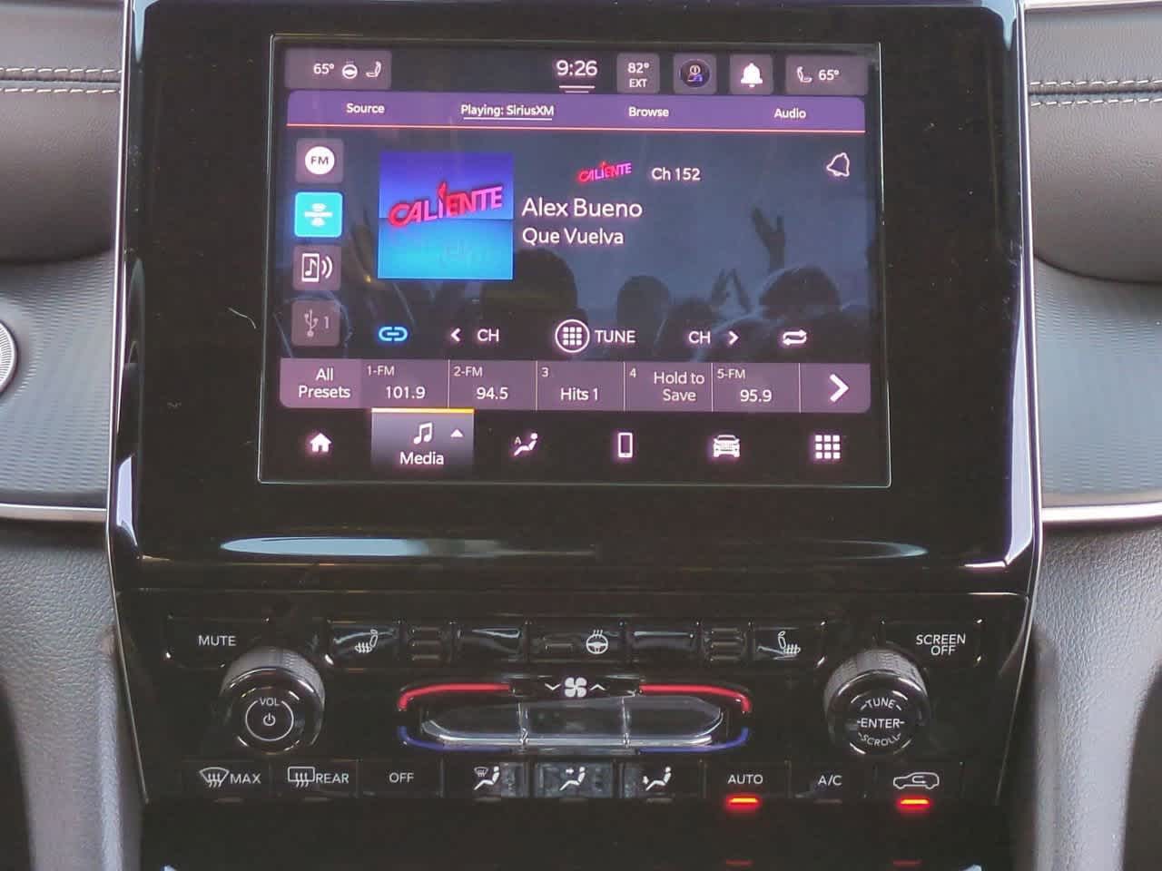 2025 Jeep Grand Cherokee GRAND CHEROKEE LAREDO X 4X2