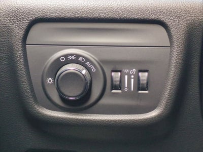 2025 Jeep Grand Cherokee GRAND CHEROKEE LAREDO 4X2