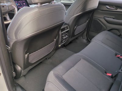 2025 Jeep Grand Cherokee GRAND CHEROKEE LAREDO 4X2