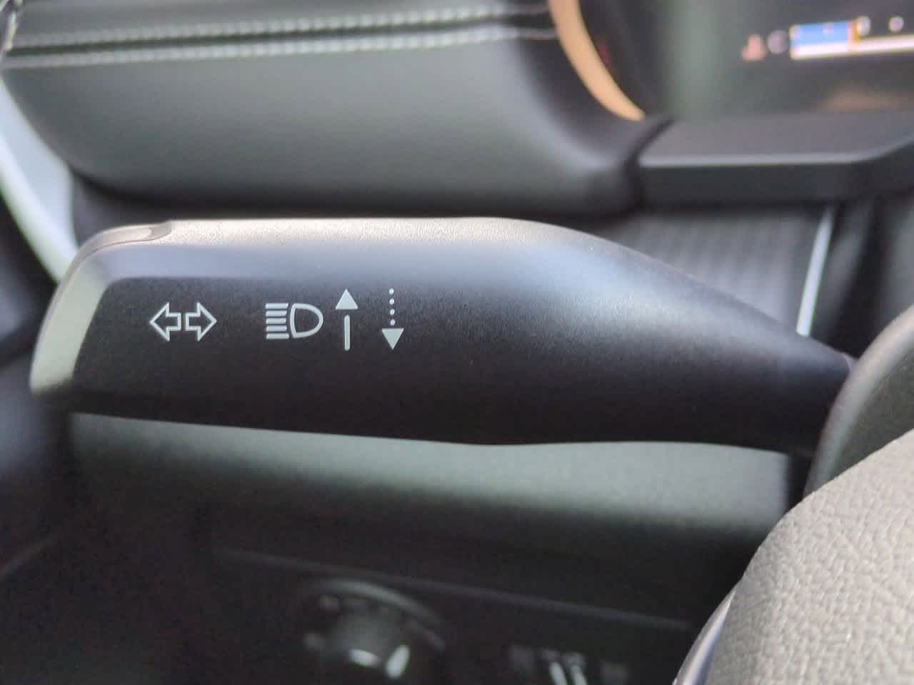 2025 Jeep Grand Cherokee GRAND CHEROKEE LAREDO 4X2