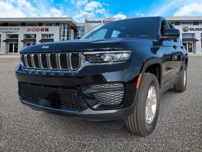 2025 Jeep Grand Cherokee GRAND CHEROKEE LAREDO 4X2