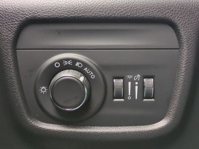 2025 Jeep Grand Cherokee GRAND CHEROKEE LAREDO X 4X2