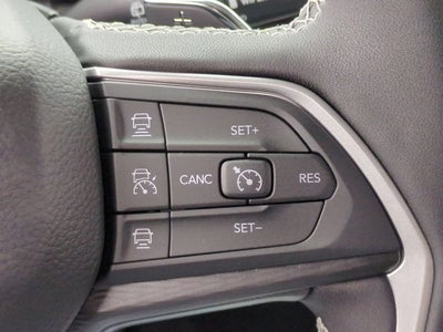 2025 Jeep Grand Cherokee GRAND CHEROKEE LAREDO X 4X2