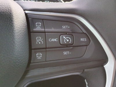 2025 Jeep Grand Cherokee GRAND CHEROKEE LAREDO X 4X2