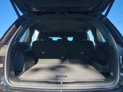 2025 Jeep Grand Cherokee GRAND CHEROKEE LAREDO 4X2