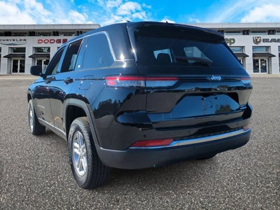 2025 Jeep Grand Cherokee GRAND CHEROKEE LAREDO 4X2