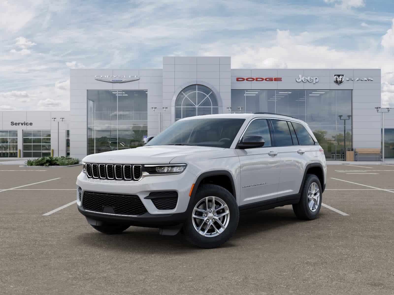 Jeep Grand Cherokee 2026 GRAND CHEROKEE LAREDO 4X2