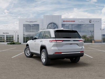 Jeep Grand Cherokee 2026 GRAND CHEROKEE LAREDO 4X2