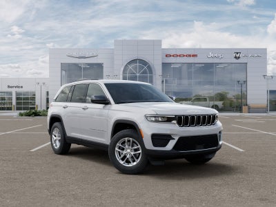 Jeep Grand Cherokee 2026 GRAND CHEROKEE LAREDO 4X2