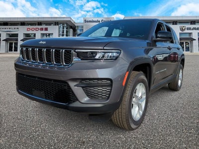 2025 Jeep Grand Cherokee GRAND CHEROKEE LAREDO X 4X2