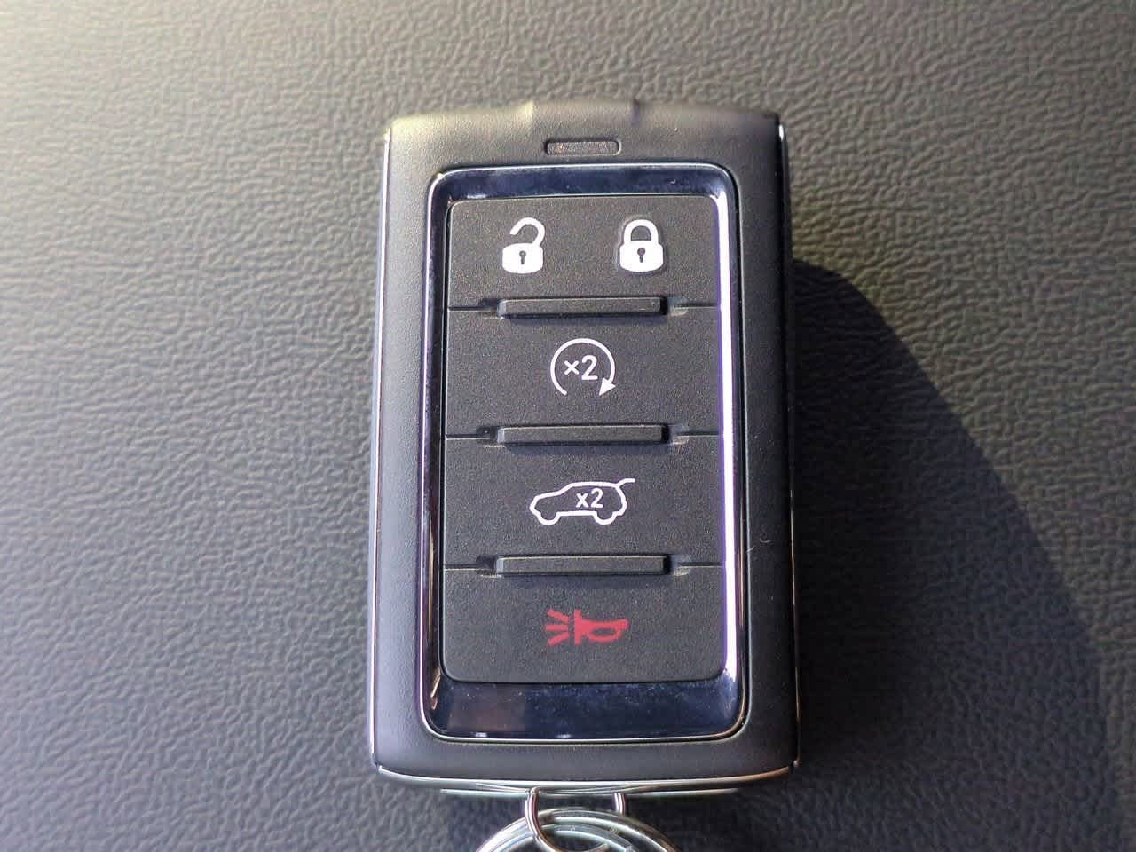 2025 Jeep Grand Cherokee GRAND CHEROKEE LAREDO X 4X2