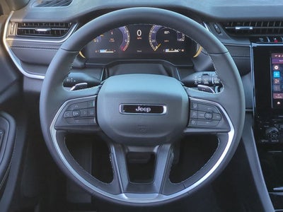 2025 Jeep Grand Cherokee GRAND CHEROKEE LAREDO 4X2