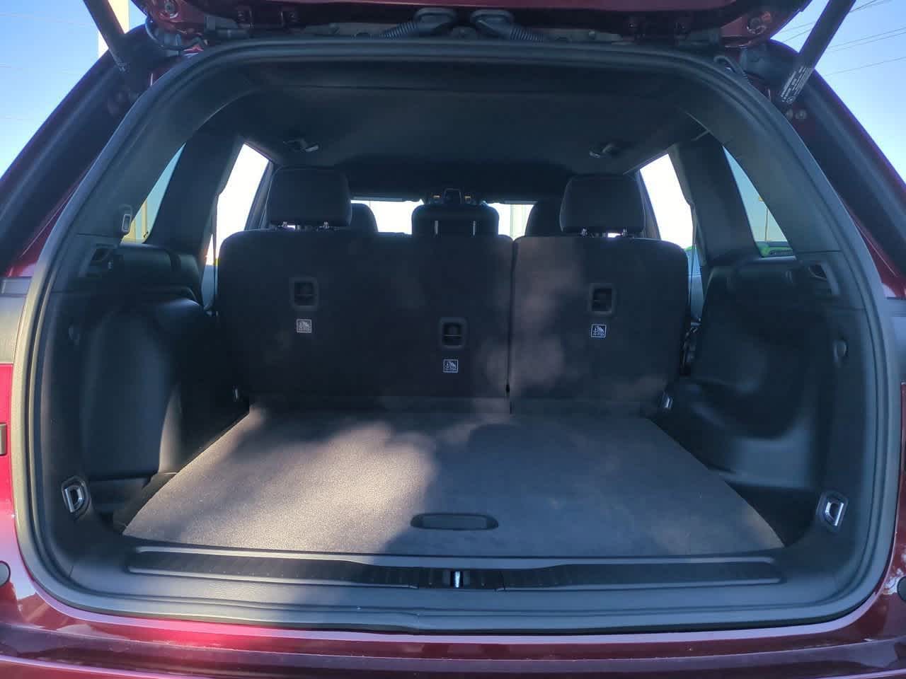 2025 Jeep Grand Cherokee GRAND CHEROKEE LAREDO 4X2