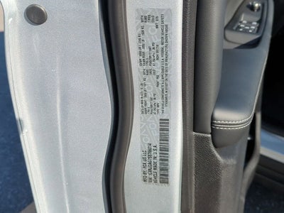 2025 Jeep Grand Cherokee GRAND CHEROKEE LAREDO 4X2