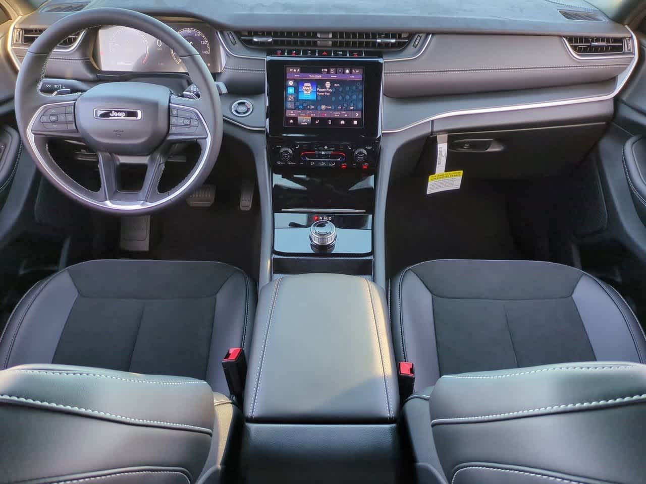 2025 Jeep Grand Cherokee GRAND CHEROKEE ALTITUDE X 4X2