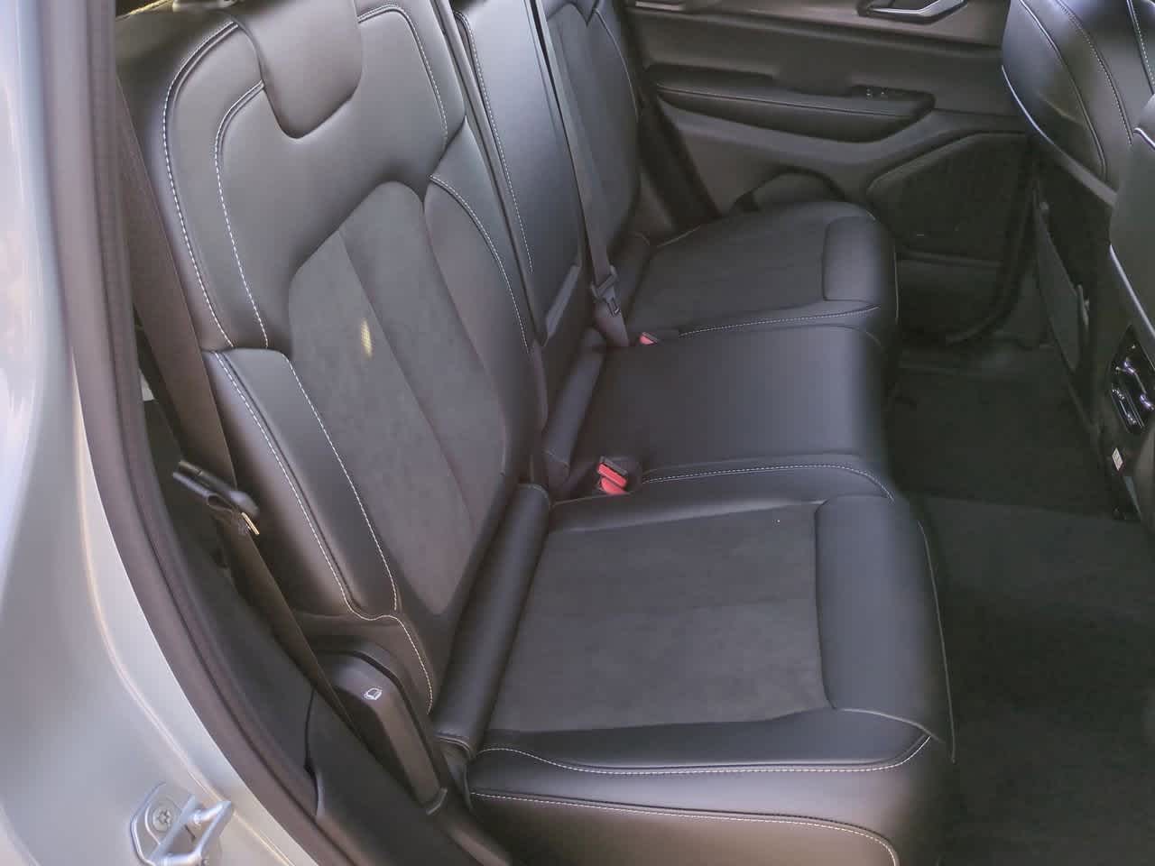 2025 Jeep Grand Cherokee GRAND CHEROKEE ALTITUDE X 4X2