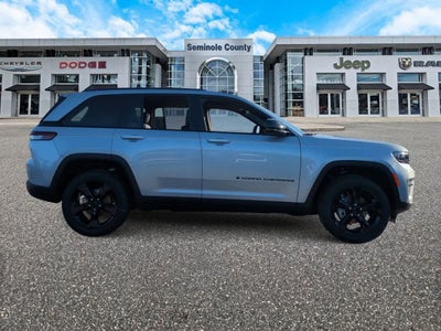 2025 Jeep Grand Cherokee GRAND CHEROKEE ALTITUDE X 4X2