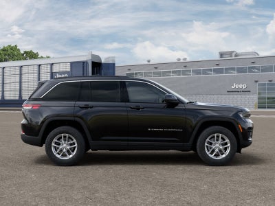 Jeep Grand Cherokee 2026 GRAND CHEROKEE LAREDO 4X2