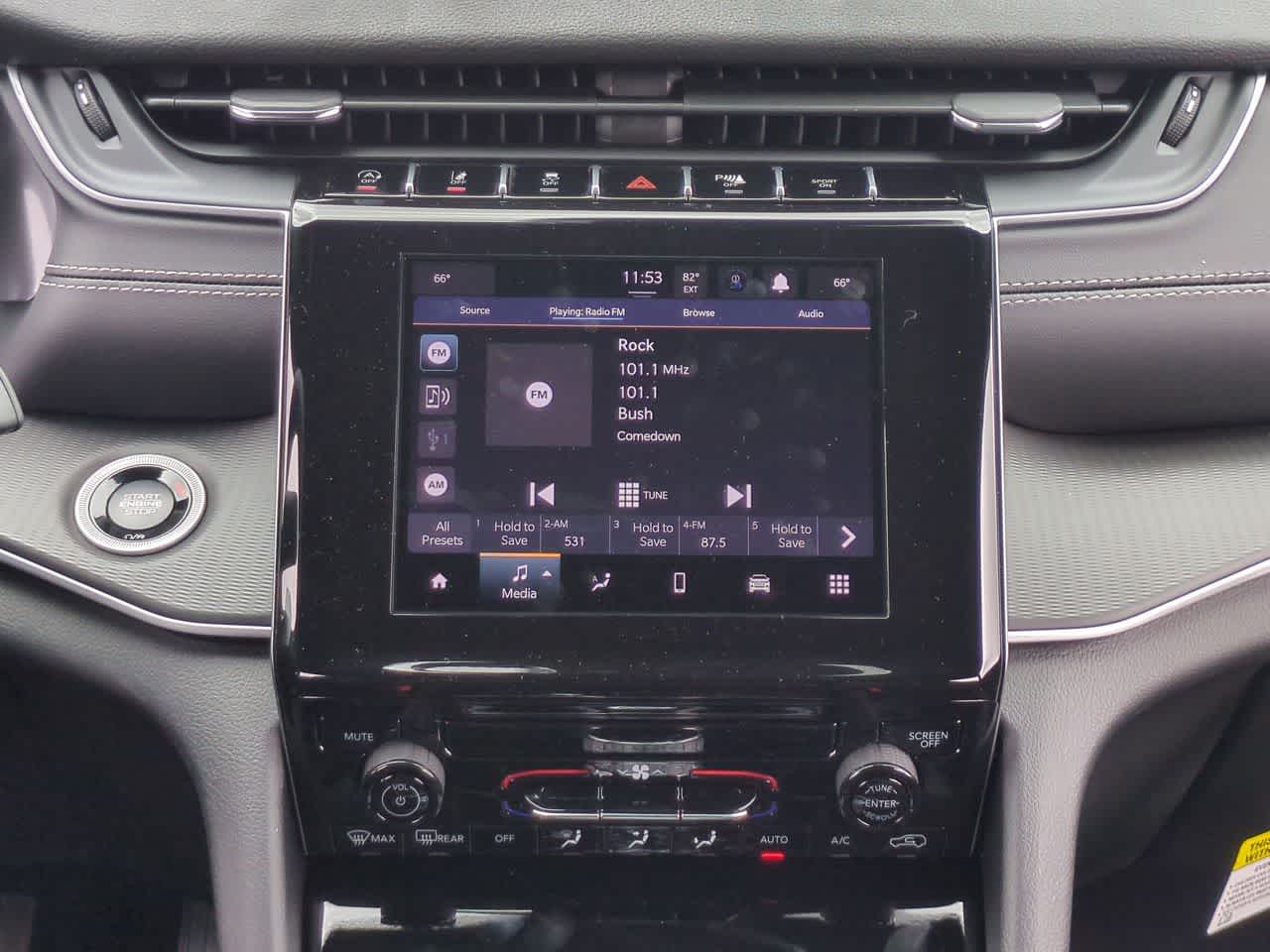 Jeep Grand Cherokee 2026 GRAND CHEROKEE LAREDO 4X2