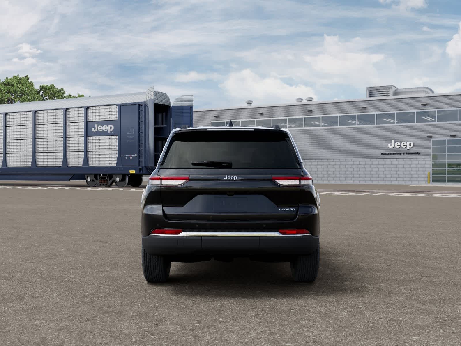 Jeep Grand Cherokee 2026 GRAND CHEROKEE LAREDO 4X2