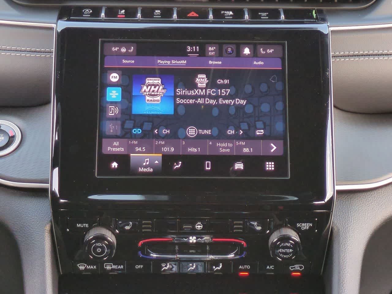 2025 Jeep Grand Cherokee GRAND CHEROKEE LAREDO X 4X2