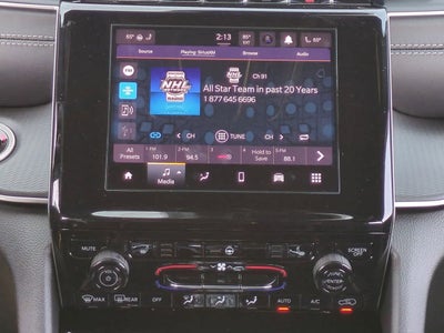 2025 Jeep Grand Cherokee GRAND CHEROKEE LAREDO X 4X2