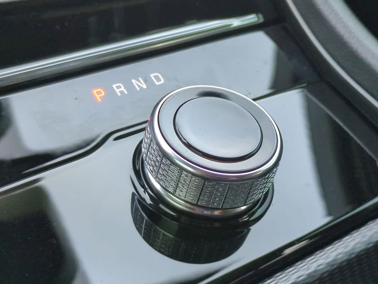 2025 Jeep Grand Cherokee GRAND CHEROKEE LAREDO X 4X2