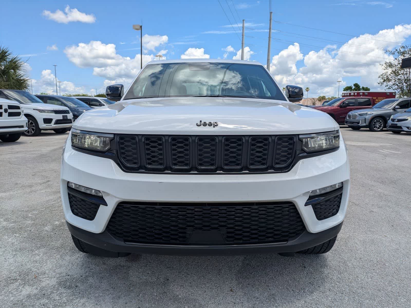 2023 Jeep Grand Cherokee Limited 4x2