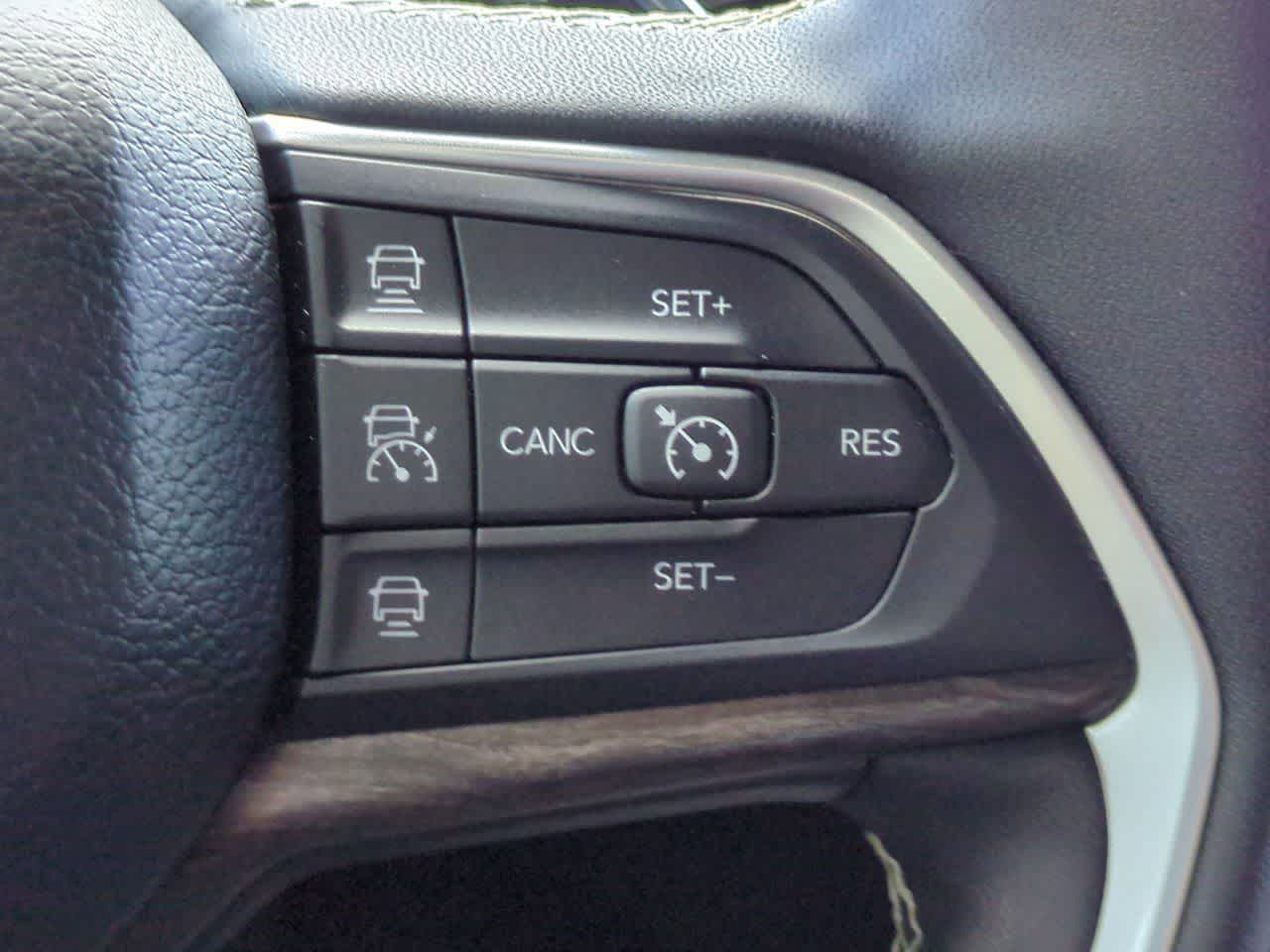 Jeep Grand Cherokee Limited 4x2 de 2025