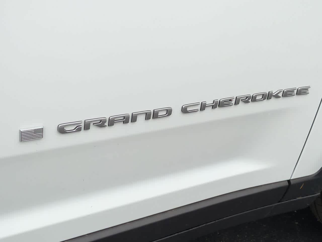 2025 Jeep Grand Cherokee GRAND CHEROKEE LAREDO X 4X4